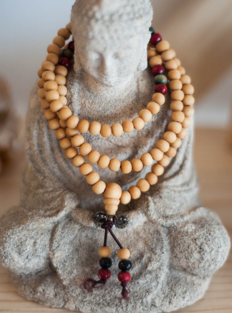 Stretchy Wood Mala - light brown, red and green