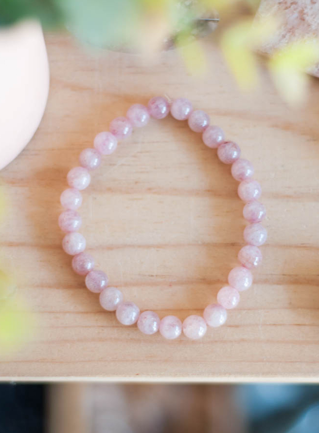 Strawberry Quartz Bracelet 6mm