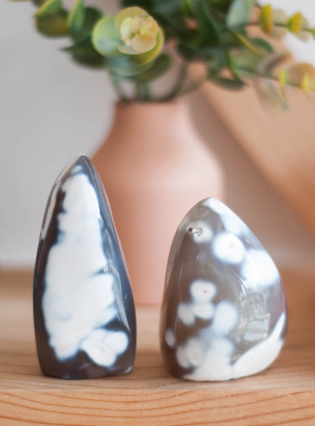 Orca Agate Tower - wide