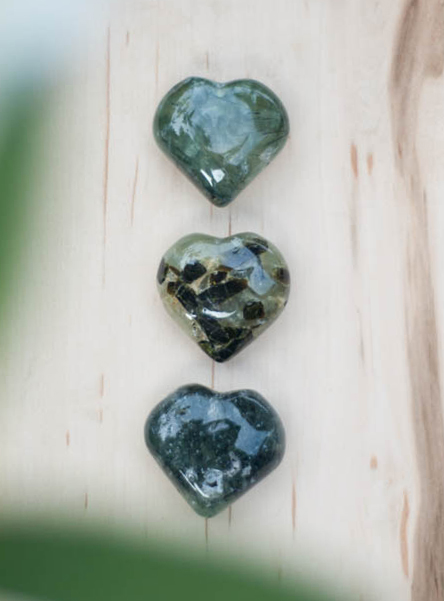 Prehnite Heart