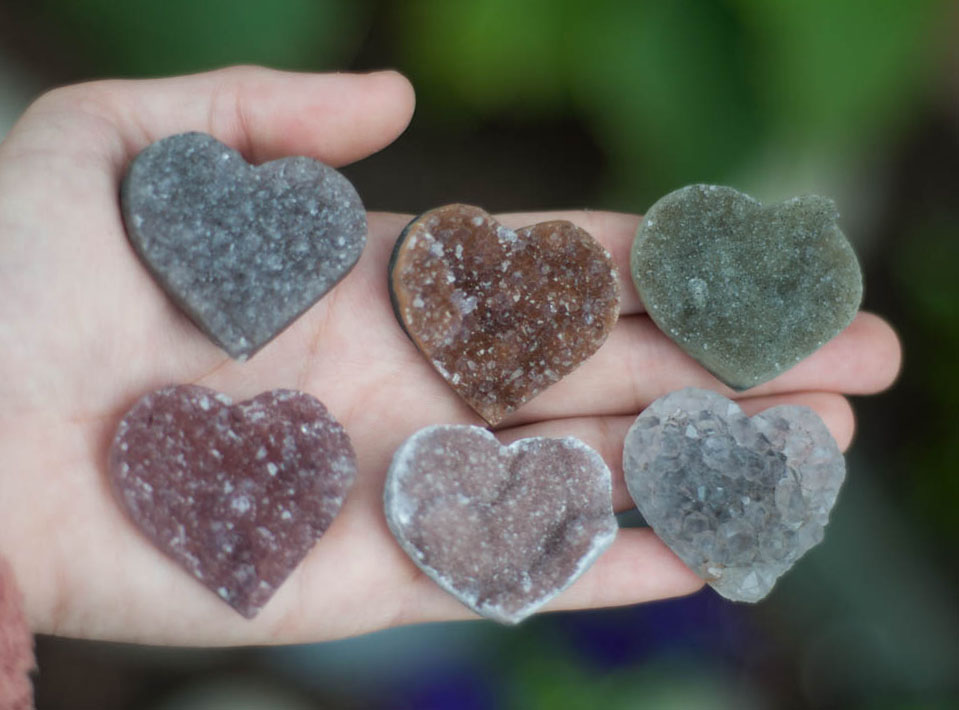 Uruguay Rainbow Amethyst Heart medium