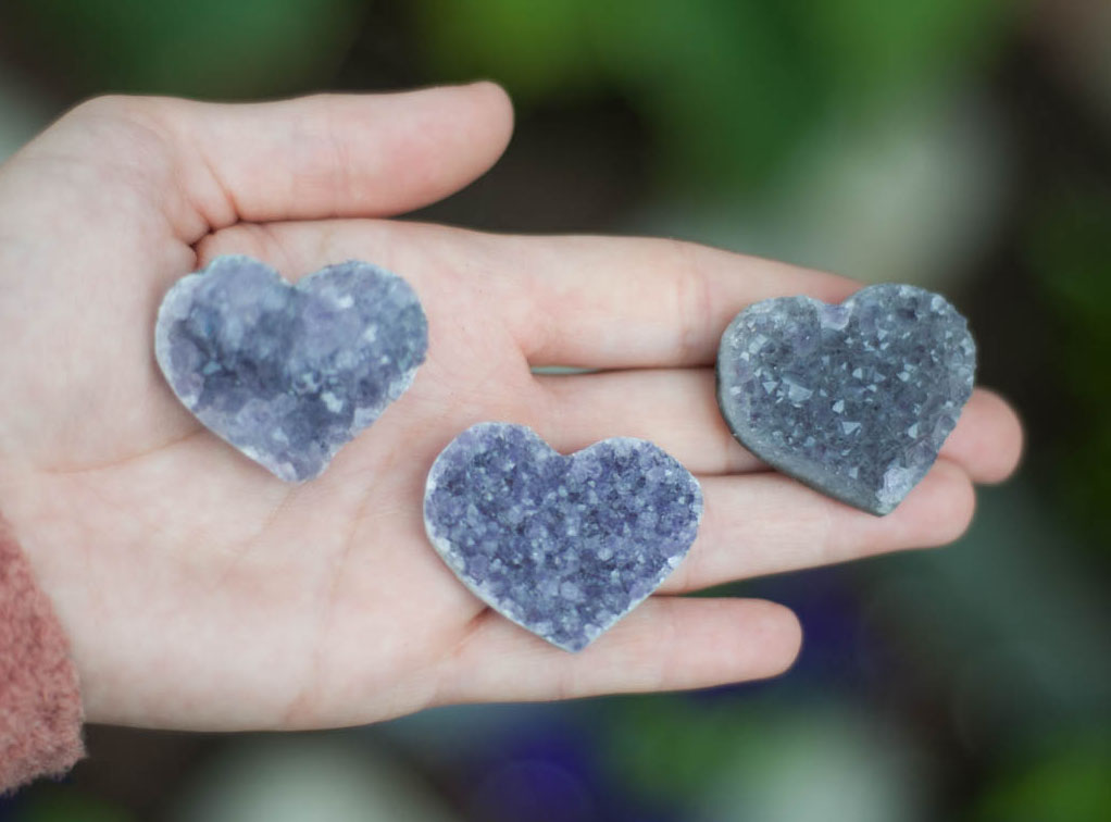 Uruguay Light Amethyst Heart small