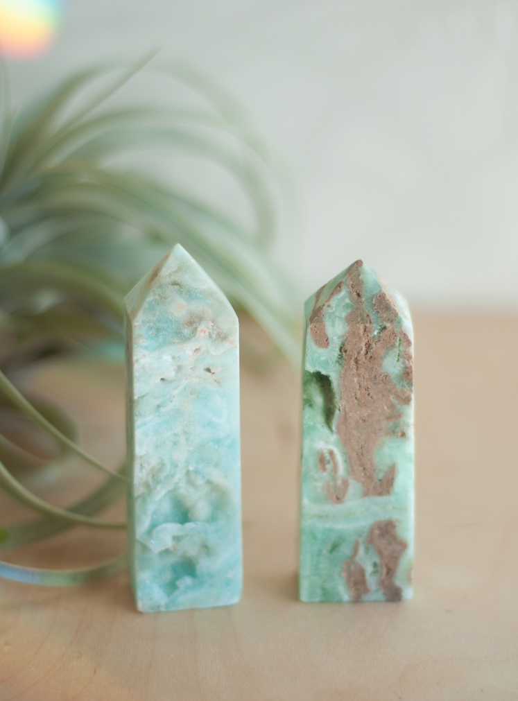 Caribbean Blue Calcite Tower medium