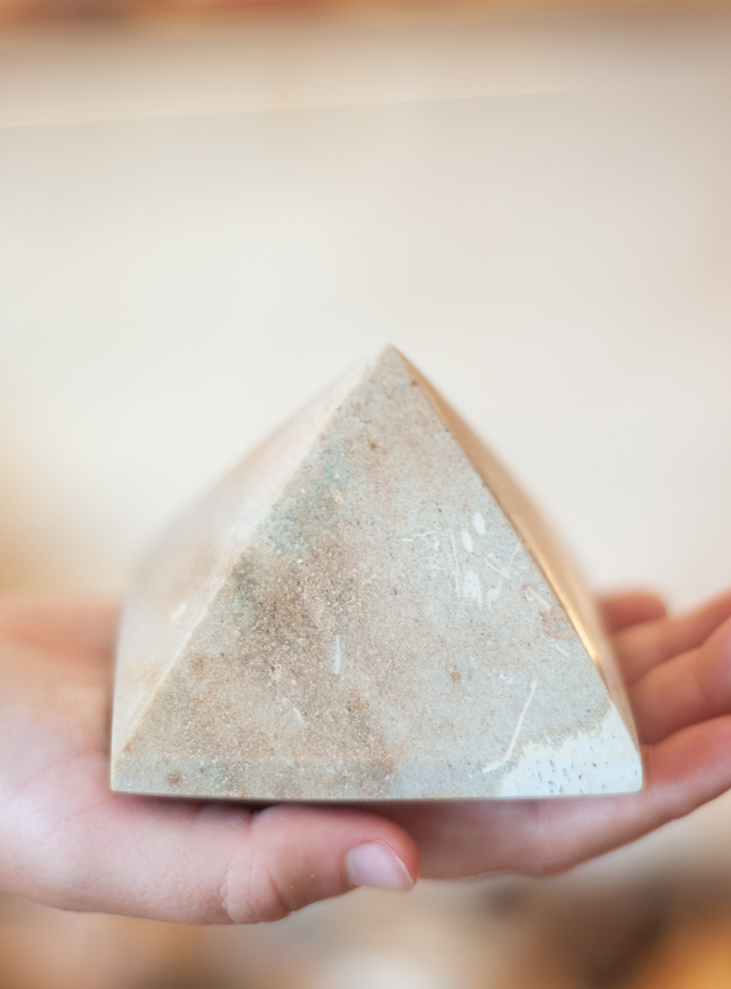 Picture Jasper Pyramid