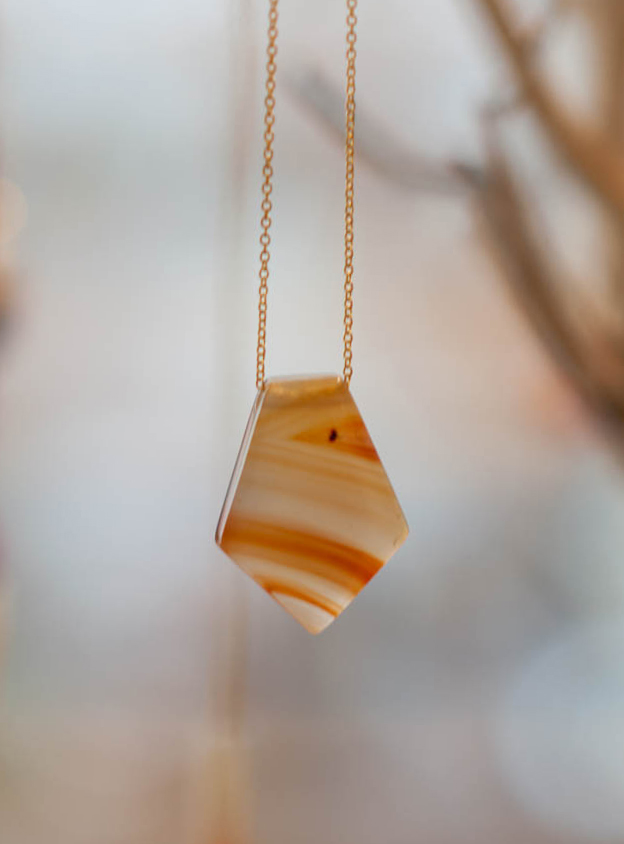 Carnelian Pendant - flat arrow