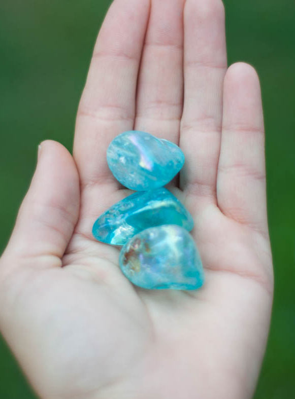 Tumbled Aqua Aura - small