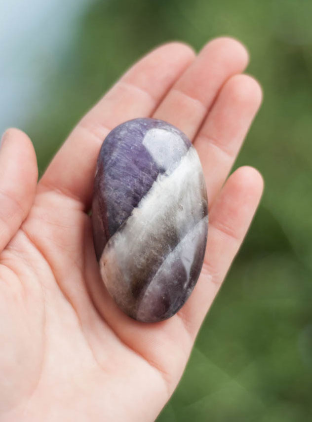 Chevron Amethyst Palm Stone